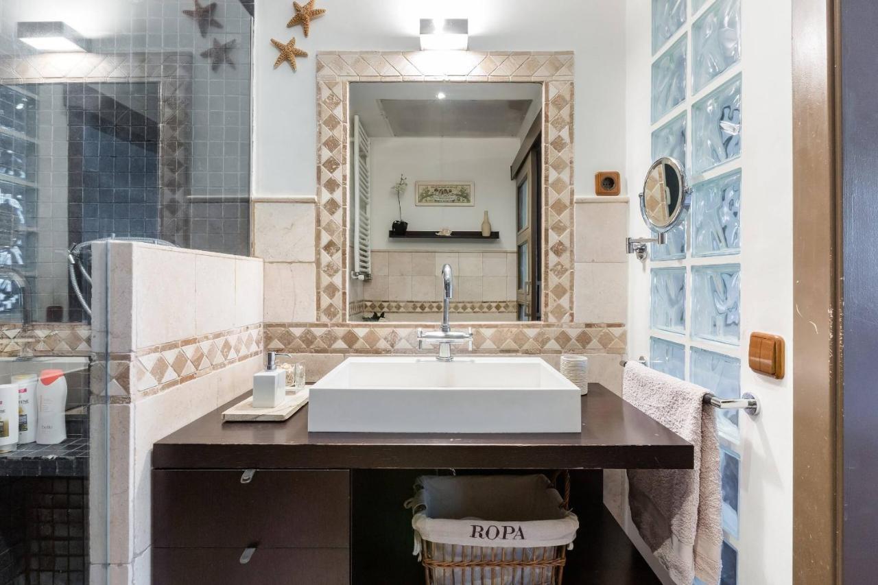 Sant Antoni Lovely Apartment Barcellona Esterno foto