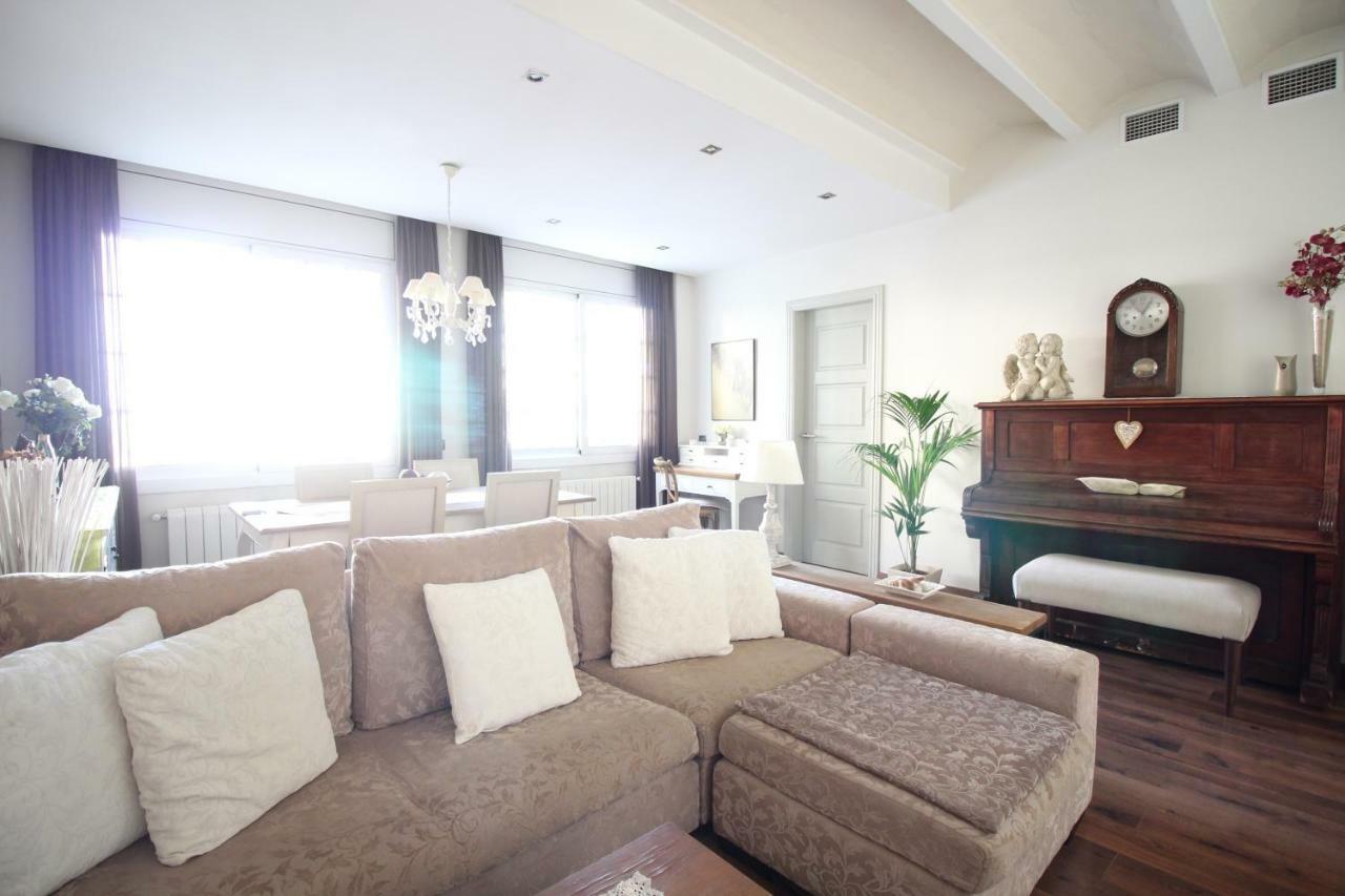 Sant Antoni Lovely Apartment Barcellona Esterno foto